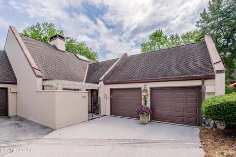 1282 Burgandy Pl, Knoxville, TN 37919