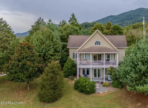 217 Brantley Acres, Speedwell, TN 37870