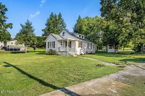1514 Middlesettlements Rd, Maryville, TN 37801