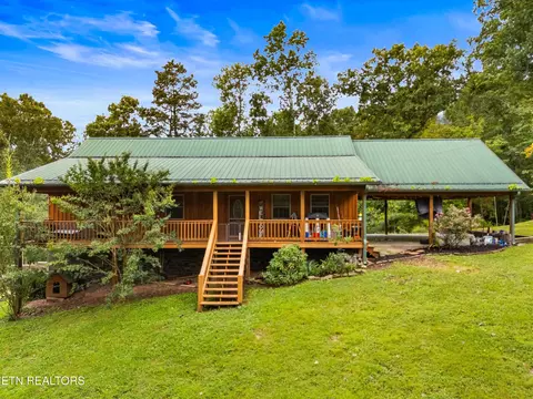 197 Devils Nose Road Rd, Rogersville, TN 37857