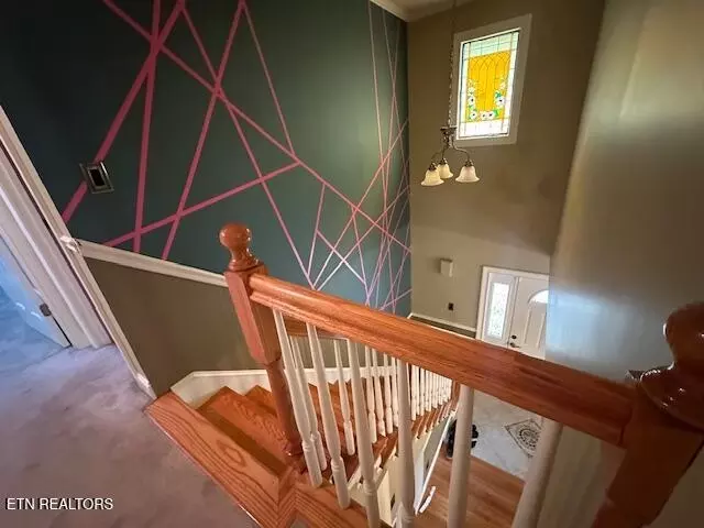 Entry Way - 135 NE Modoc Ave, Wise, VA 24293 photo 1 of 7