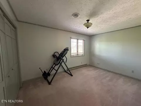 Bedroom - 135 NE Modoc Ave, Wise, VA 24293 photo 2 of 5