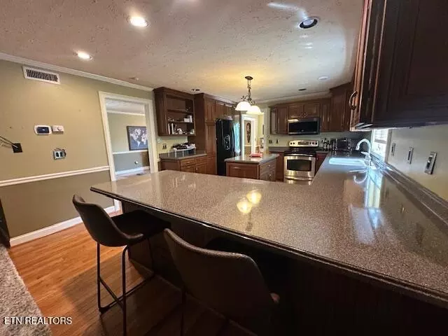 Kitchen - 135 NE Modoc Ave, Wise, VA 24293 photo 9 of 10