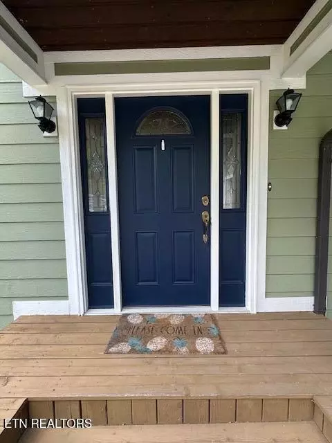 Exterior - 135 NE Modoc Ave, Wise, VA 24293 photo 3 of 6