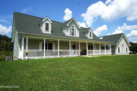 570 Mcgaha Chapel Rd, Cosby, TN 37722