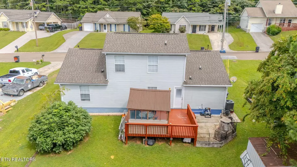 View/Area - 5820 Windtree Ln, Knoxville, TN 37921 photo 2 of 2