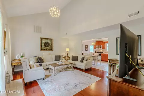 Living - 5820 Windtree Ln, Knoxville, TN 37921 photo 1 of 1