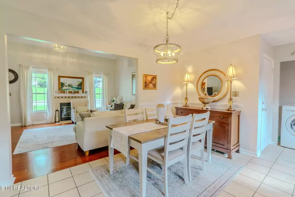 Dining - 5820 Windtree Ln, Knoxville, TN 37921 photo 2 of 2