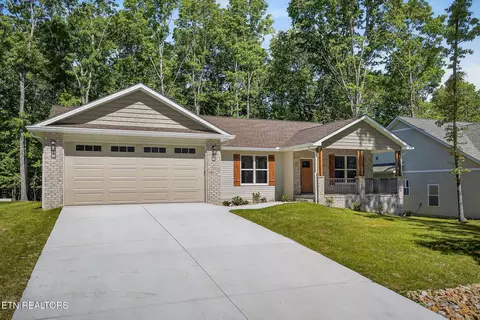 164 Hawes Cir, Crossville, TN 38558
