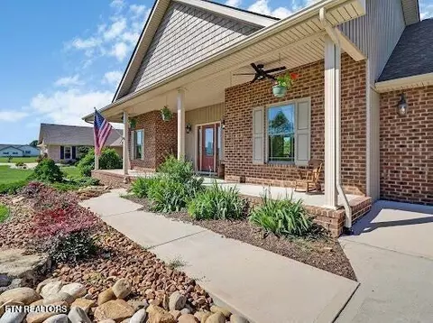 233 Copper Pt, Crossville, TN 38555