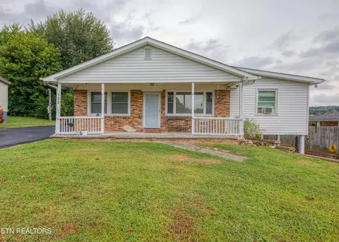125 S Fowler Cir, Clinton, TN 37716