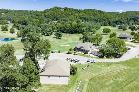 1500 N Plantation Dr, Cookeville, TN 38506
