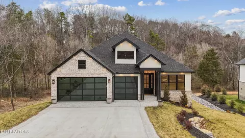 279 Ootsima Way, Loudon, TN 37774