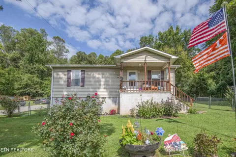 227 S Wilder Ave, Rockwood, TN 37854