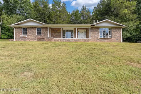 317 Glade Rd, Cumberland Gap, TN 37724