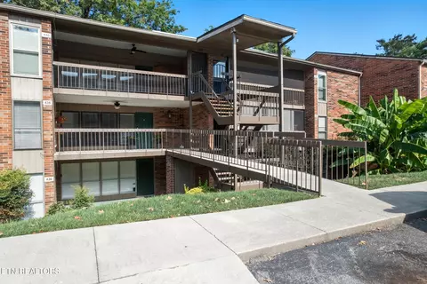 438 Berlin Dr, Knoxville, TN 37923