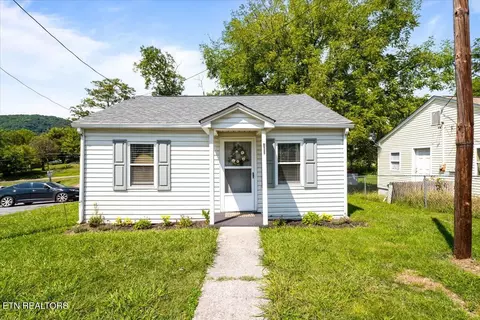 411 E Chestnut St, La Follette, TN 37766