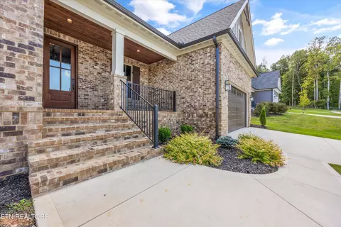 444 Sedge Ln, Loudon, TN 37774