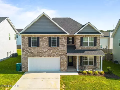 8134 Zenith Ln, Powell, TN 37849