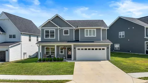1653 Spring Berry Ln, Knoxville, TN 37924