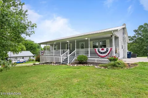 286 Lewis White Ln, La Follette, TN 37766