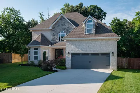 7916 Yellow Jasmine Ln, Knoxville, TN 37919