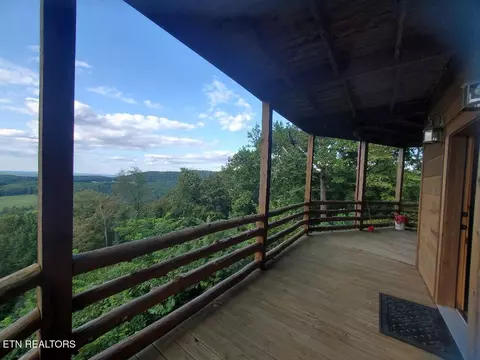 Exterior - 636 Shug Mount Rd, Oneida, TN 37841 photo 2 of 13