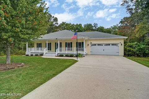 613 Westchester Dr, Crossville, TN 38558
