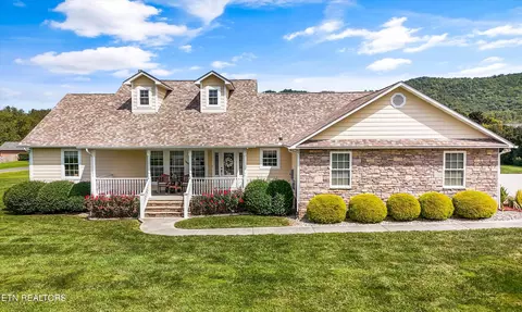 3490 Colton Cir, Sevierville, TN 37862