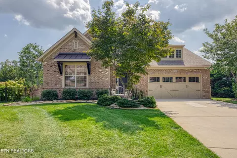 1273 Bishops View Ln, Knoxville, TN 37932