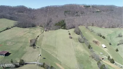 1094 Parkey Hollow Rd, Sneedville, TN 37869