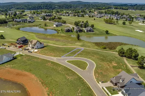 497 Black Bear Cir, Loudon, TN 37774