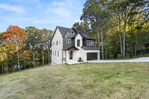 5109 Yosemite Tr, Knoxville, TN 37909