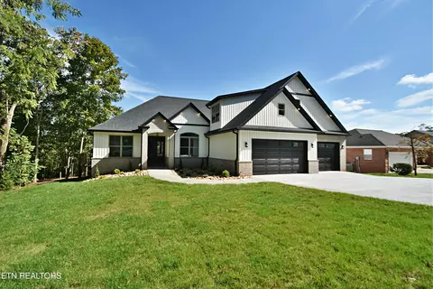 207 Walosi Ln, Loudon, TN 37774