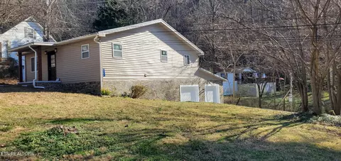 4786 Fred Jennings Rd, Walland, TN 37886