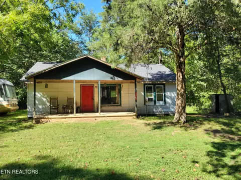 228 County Road 202, Athens, TN 37303