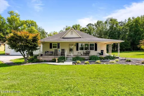 279 Lake Ln, Caryville, TN 37714