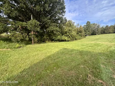 lot S 18-19 Vine St, Surgoinsville, TN 37873