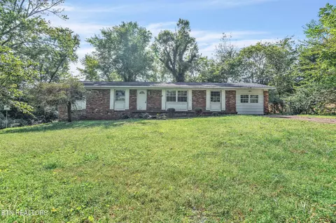229 Engert Rd, Knoxville, TN 37922