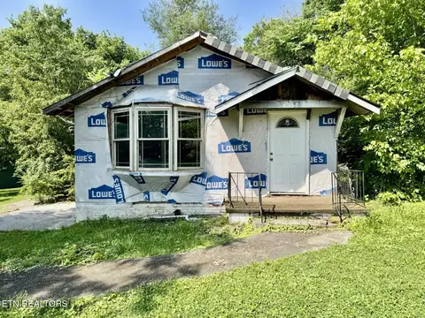 4205 Coster Rd, Knoxville, TN 37912