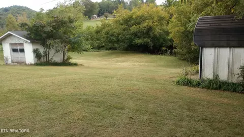 Exterior - 11532 Wilderness Rd, Ewing, VA 24248 photo 3 of 3