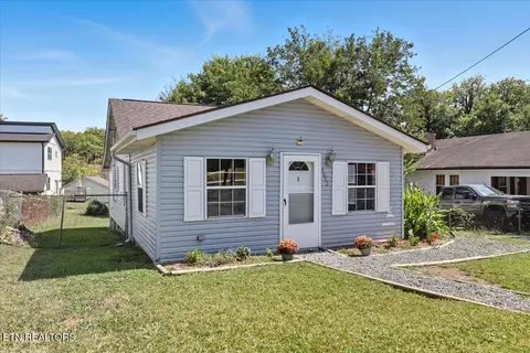 3602 Decatur Dr, Knoxville, TN 37920
