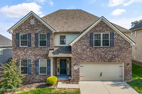 1826 Shadyside Ln, Knoxville, TN 37922