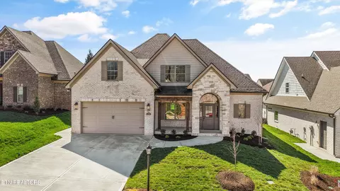 12018 Avery Manor Ln, Knoxville, TN 37932