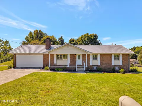119 Colonial Hts, La Follette, TN 37766
