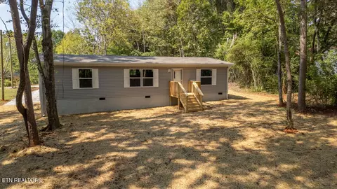 110 Ratledge Rd, Sweetwater, TN 37874