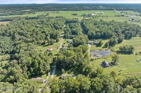 1357 Franklin Loop, Clarkrange, TN 38553 photo 31