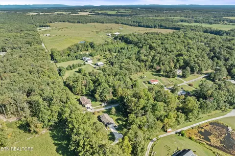 1357 Franklin Loop, Clarkrange, TN 38553 photo 32