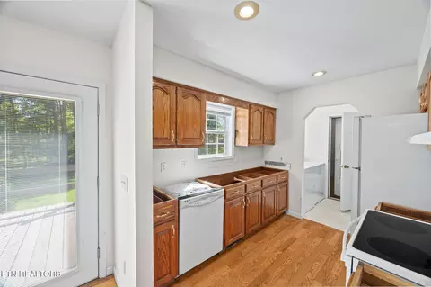 1357 Franklin Loop, Clarkrange, TN 38553 photo 6
