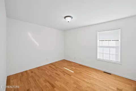 1357 Franklin Loop, Clarkrange, TN 38553 photo 13